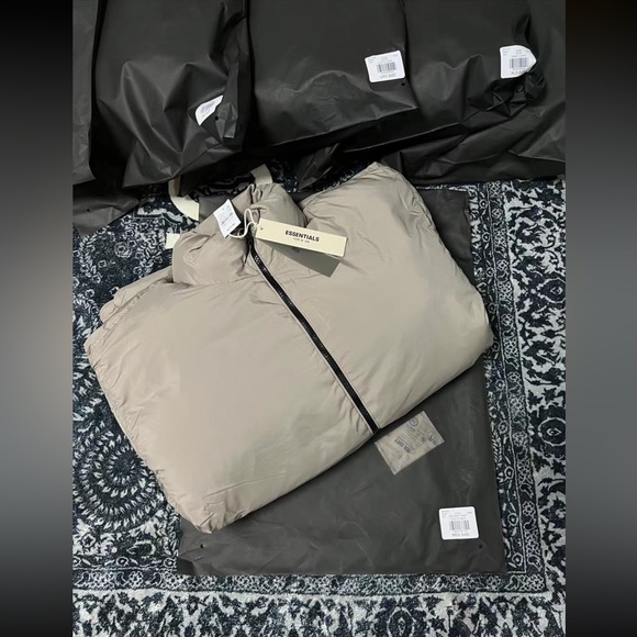 essentials fear of god desert taupe quilted pullover sweatshirt